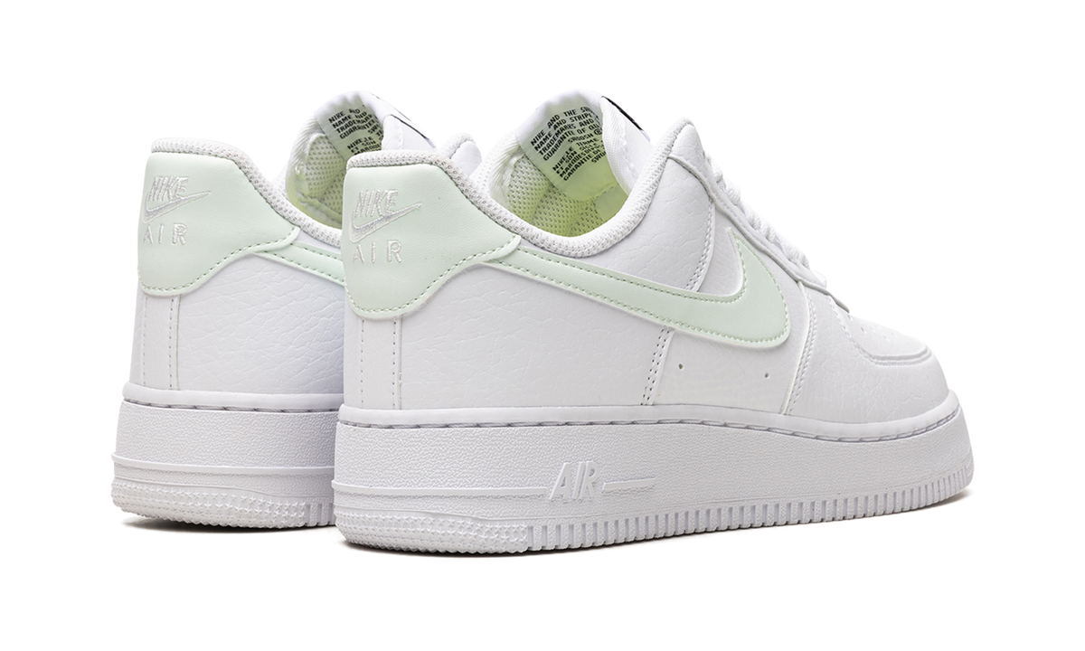 AIR FORCE 1 '07 NEXT NATURE WMNS "Barely Green" DN1430 103