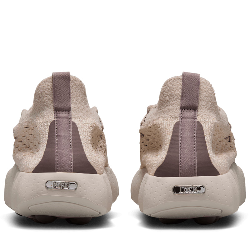 Nike Mind 002 Flyknit - Sanddrift/Fossil Rose
