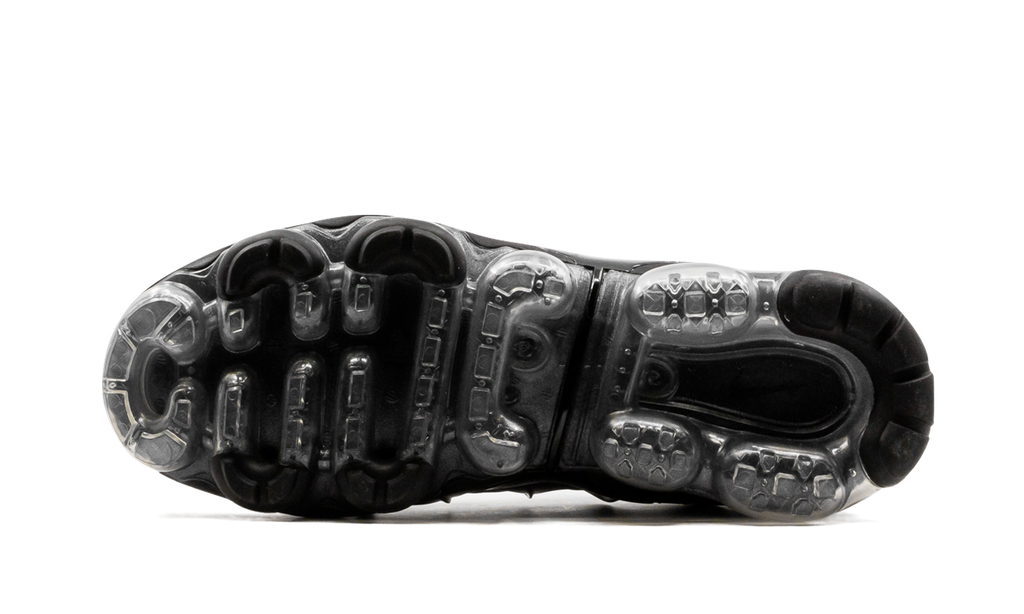 AIR VAPORMAX PLUS WMNS "Triple Black" DH1063 001