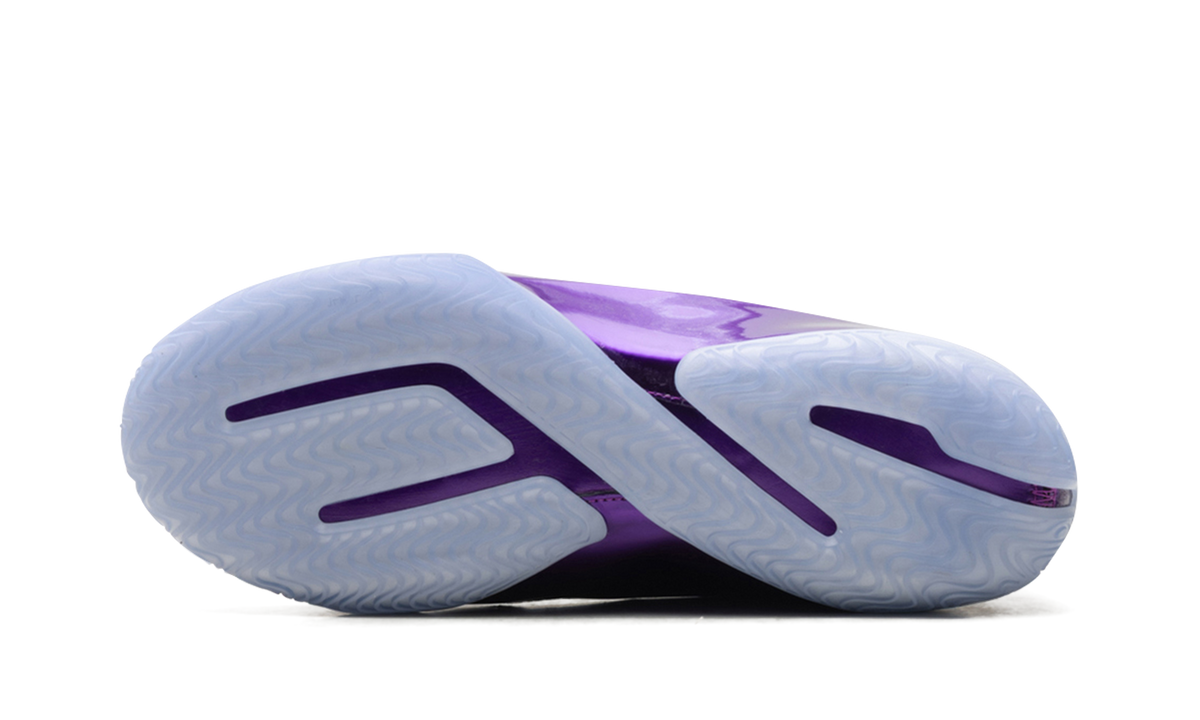 LeBron 23 "The Chosen One and The One Who Chose" IF0694 001