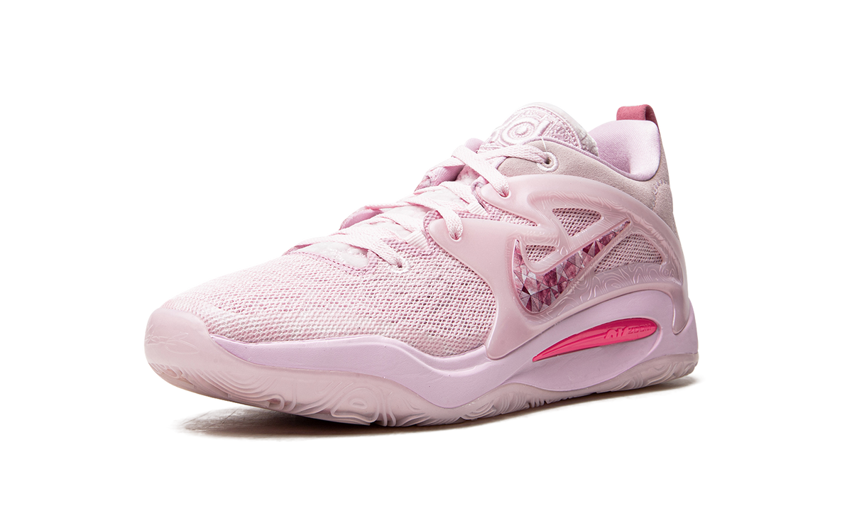 KD 15 "Aunt Pearl" DQ3851 600